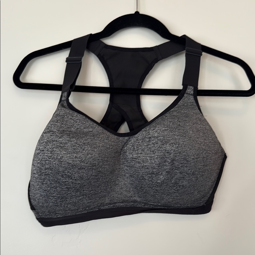 VS Gray Sports Bra